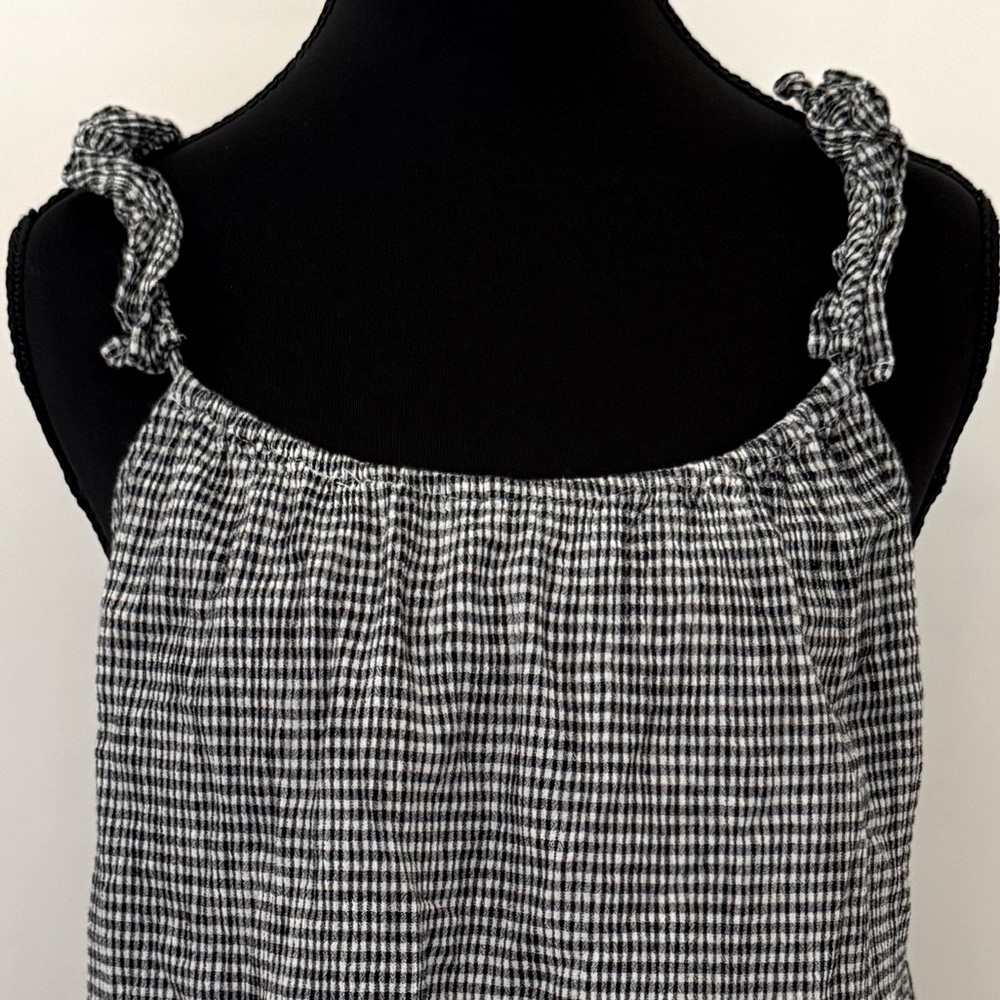Madewell Ruffle Strap Cami Tank Top, Gingham Plaid‎ Black/White, Size 6 - Picture 6 of 13